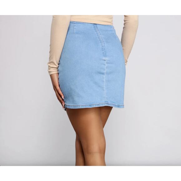 Windsor M Light Blue High Rise Double Buckle Slit Mini Denim Skirt - Picture 3 of 11